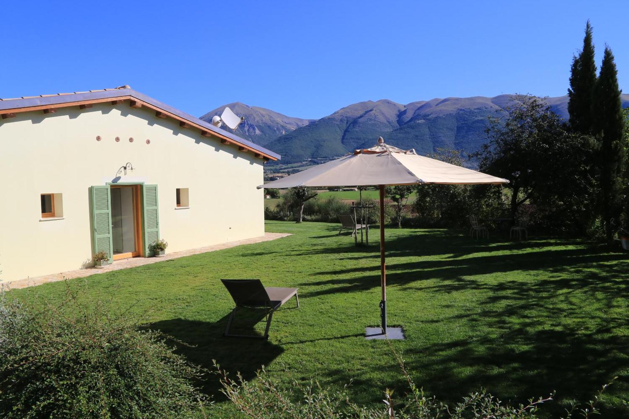 Agriturismo La Cascina Di Opaco Norcia Luaran gambar